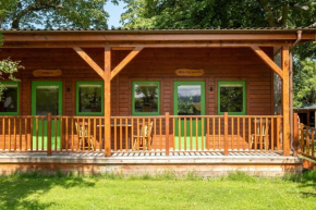 Marcassie Farm Lodges - Birch Studio